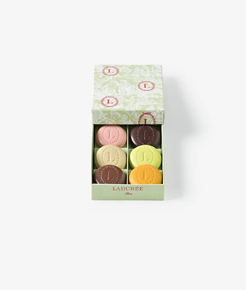 Eugenie-gift-box-of-12-first-image