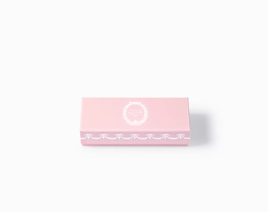 Congratulations-12-Macarons-Gift-Box-Pink-back